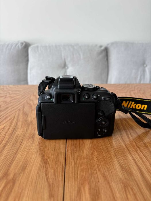 Nikon D5300 с обектив – Пълен готов комплект