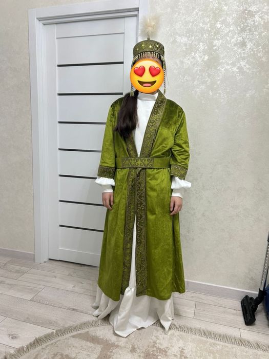 Национальные костюмы