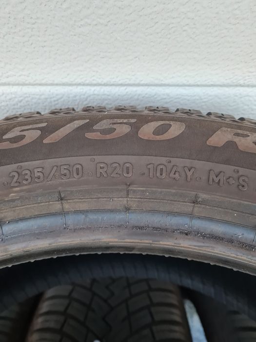 Всесезонни гуми 4 броя PIRELLI AllSeason SF2 235 50 R20 дот 1622