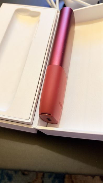 Pachet IQOS ILUMA i PRIME + CADOU IQOS ILUMA ONE (Perfect ca rezervă)