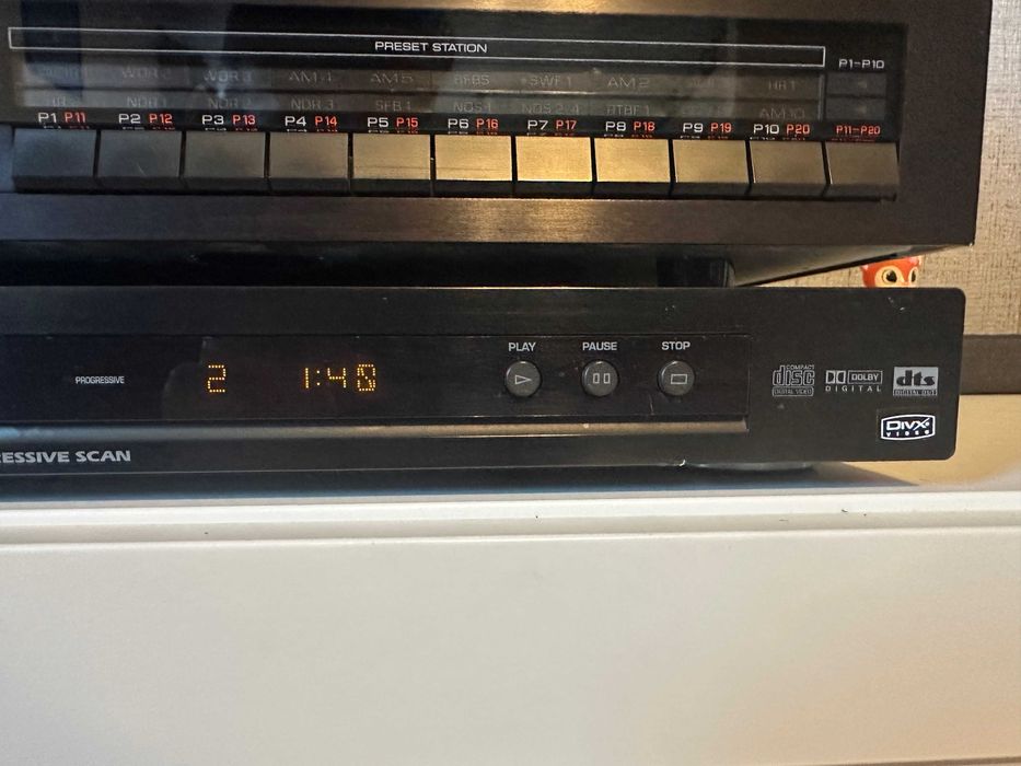 DVD Player Yamaha Natural Sound DVD-S550 + telecomanda - defect - citeste doar anumite CD/DVD