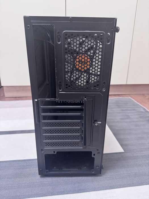 Корпус для компьютера