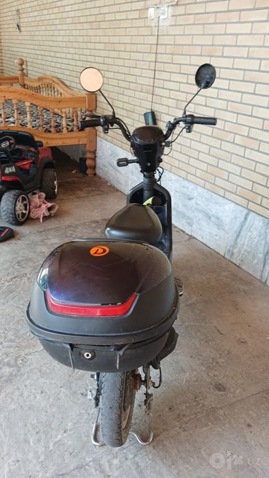 Skuter Skuter skuterskuter skuter