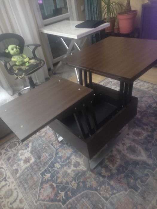 Стол трансформер.Цвет венге.