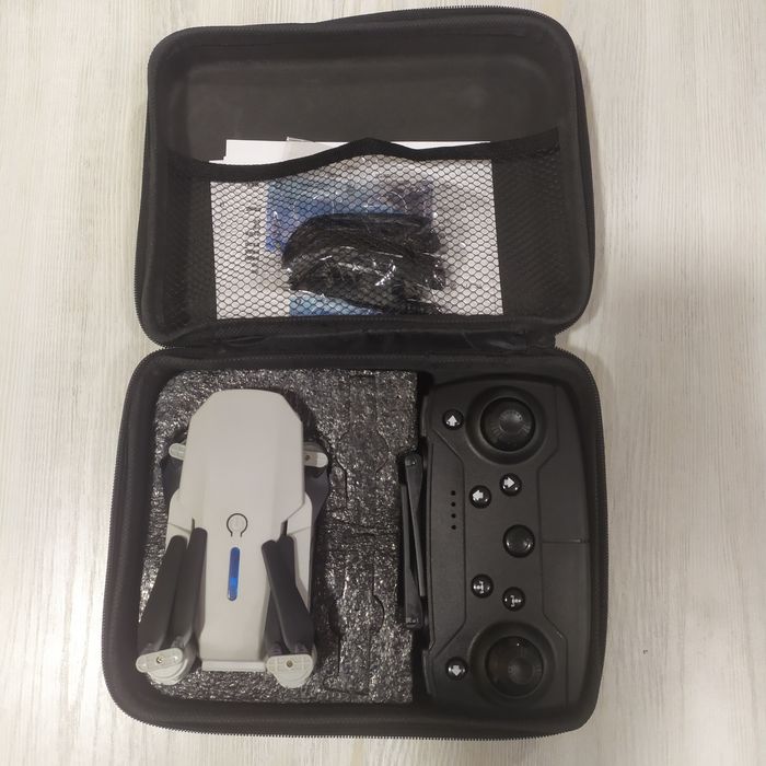 Дрон Квадрокоптер на радиоуправлении летающий модель без камеры Drone