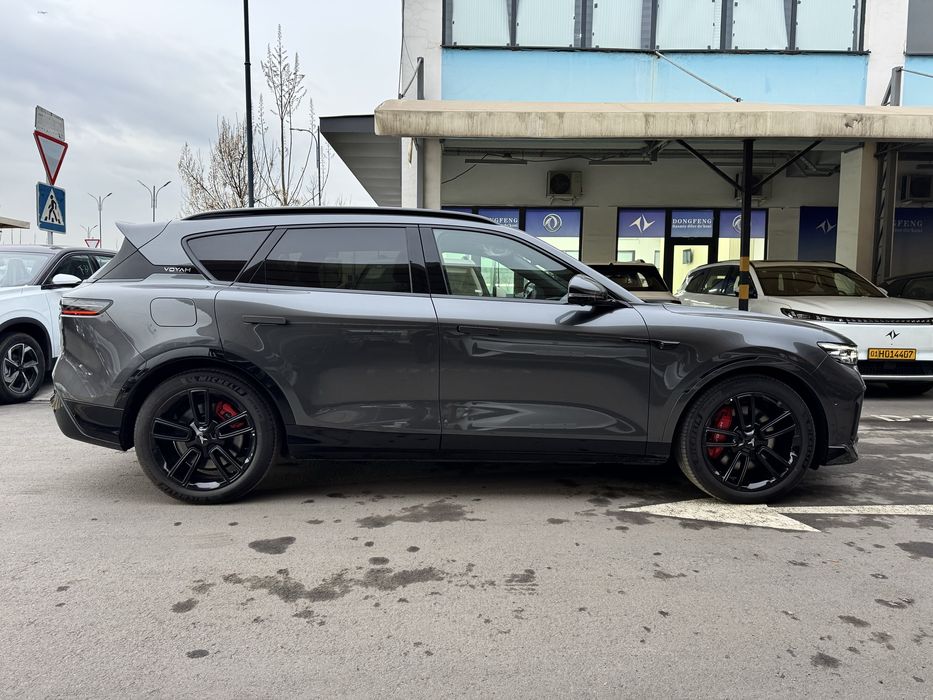 Voyah free Apollo tech Hybrid 4WD Explorer 2025