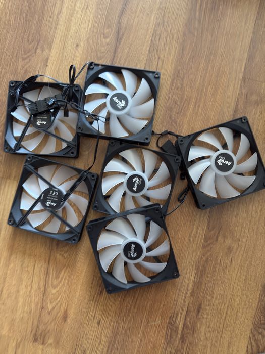 Aerocool 6x140 вентилатори