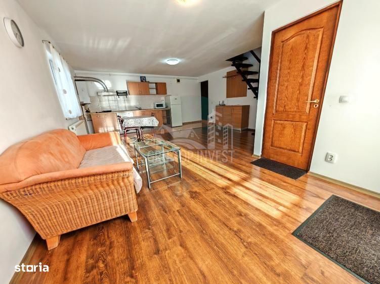 Apartament 3 camere balcon zona Valea Aurie