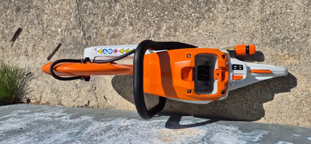 Drujba Masina de Taiat beton/asfalt/metal Stihl TSA 300 Noua 36V 300mm