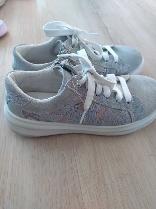 Pantofi Superfit 33