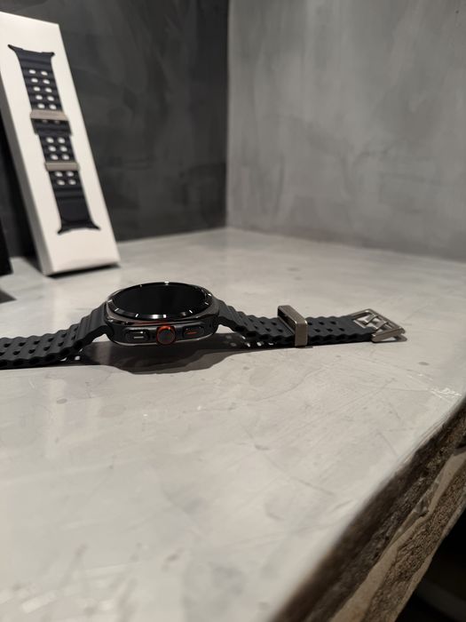 КАТО ЧИСТО НОВ Samsung Galaxy Watch Ultra LTE Titanium Silver