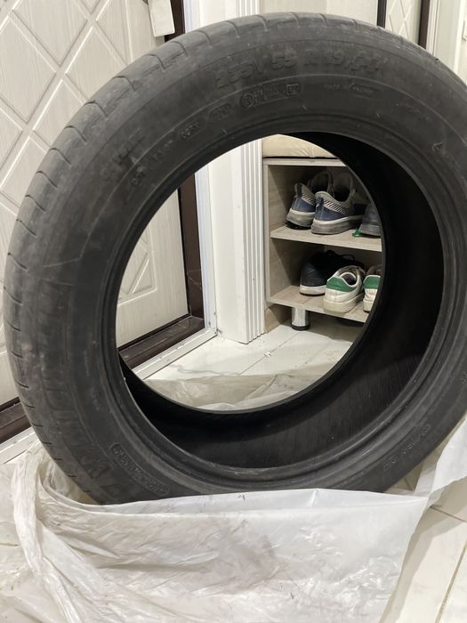 продам летнии балон 235/55/R19 летняя резина