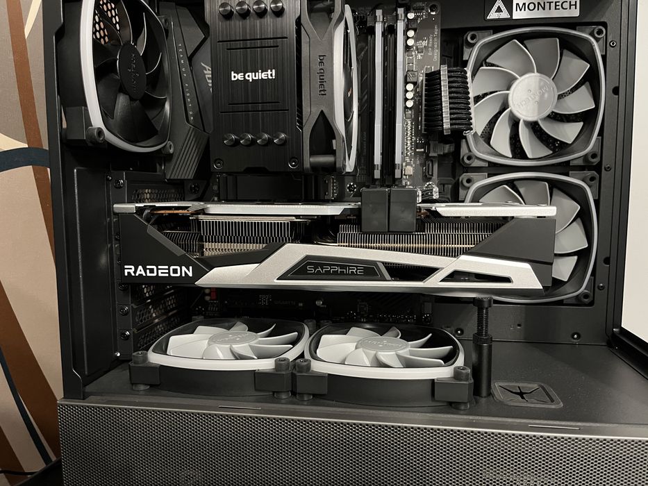 Sapphire NITRO+ AMD Radeon RX 6750 XT 12GB GDDR6