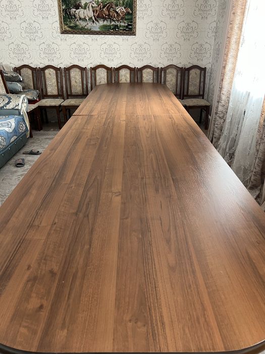 Обеденный стол, крупноформатный 5 метров