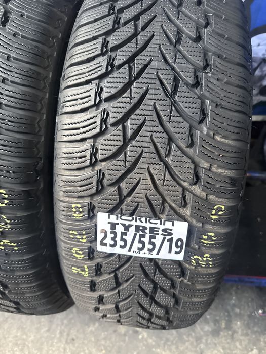 235/55/19 Nokian