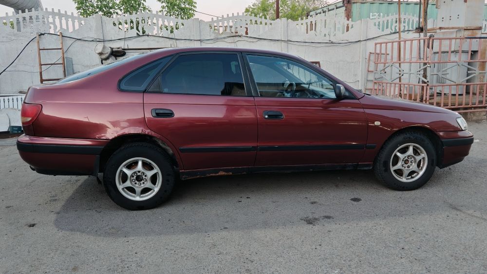 Продам тойота Карина Е/ toyota carina e