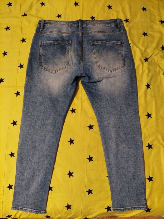 Blugi albaștrii pentru bărbați