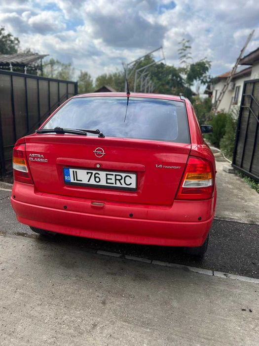 Vând Opel Astra G