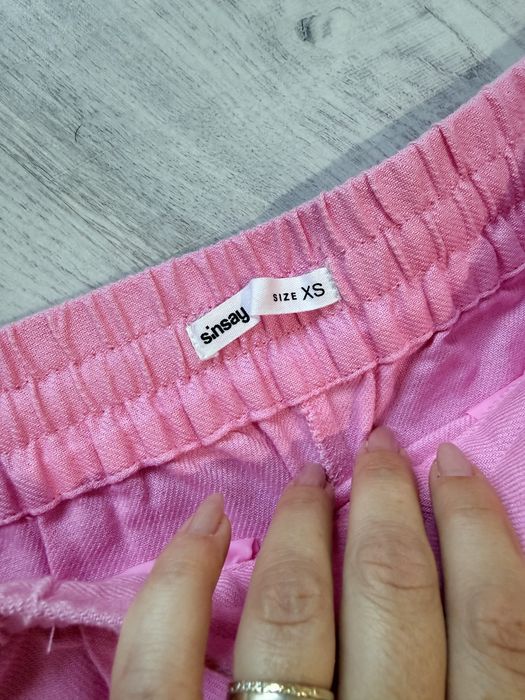 Pantaloni Sinsay noi XS