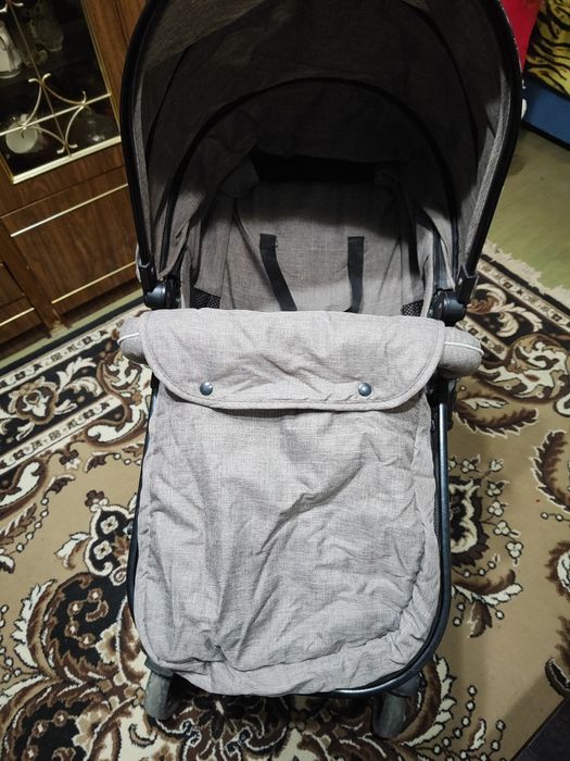 Продам коляску детскую