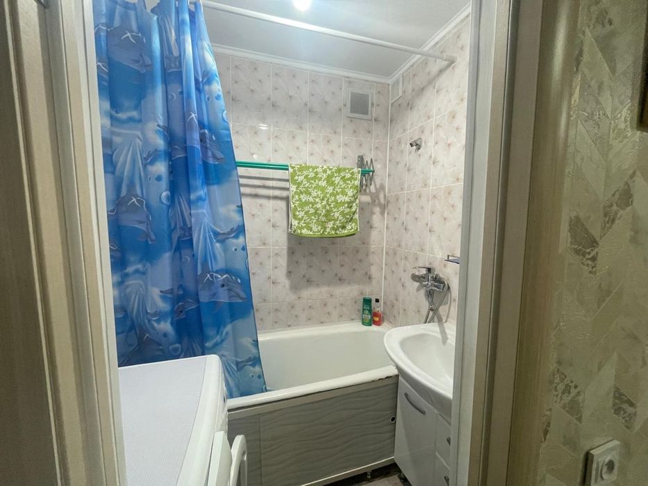 Продам 2х комн квартиру в Жилянке