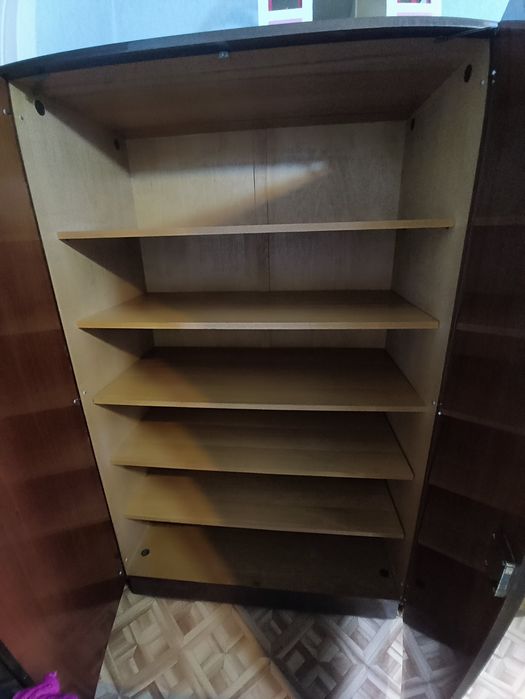 Отдам бесплатно мебель