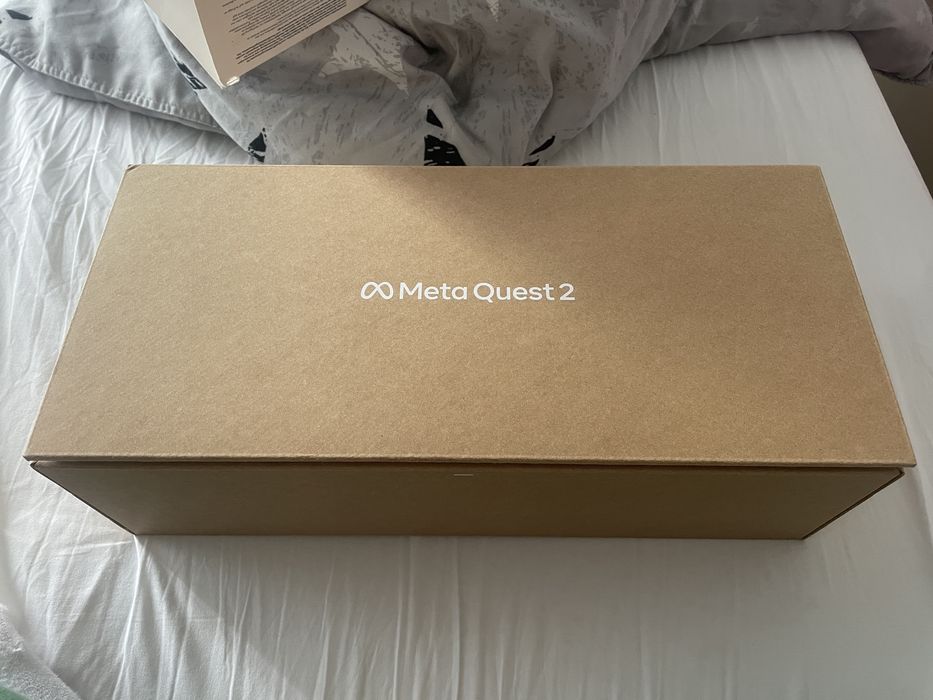 Meta/Oculus Quest 2 de vanzare.