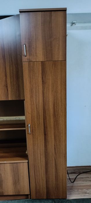 Горка  стенка сервант шкаф в гостиную