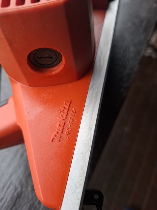 Rindea electrica MAKTEC MT191,Makita
Rindea electrica MAKTEC MT191, 50