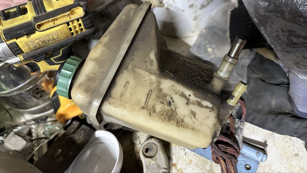 Ауди а8 д2ге косалкы болшектер