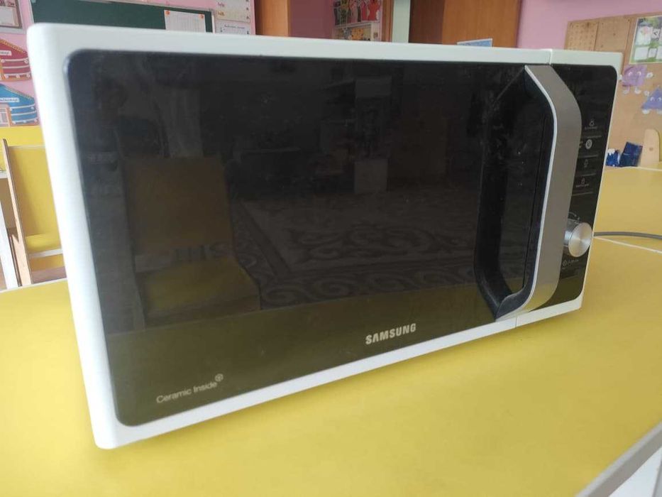 микроволновая печь продам