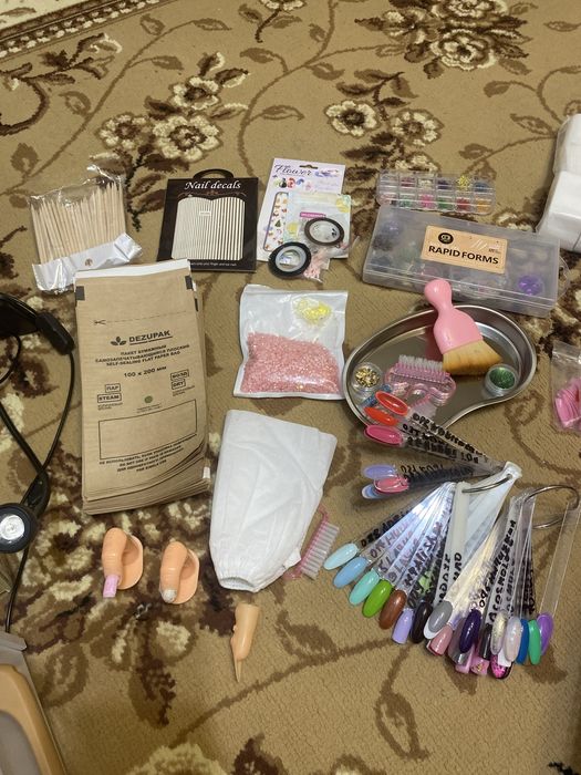Продам все для маникюра
