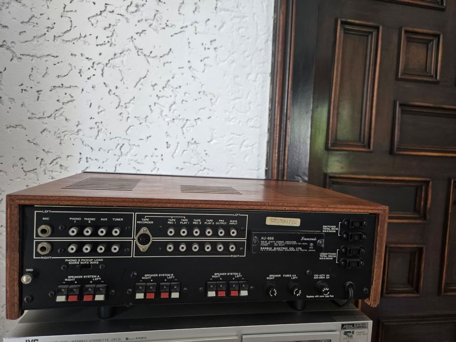 Amplificator Sansui AU-888