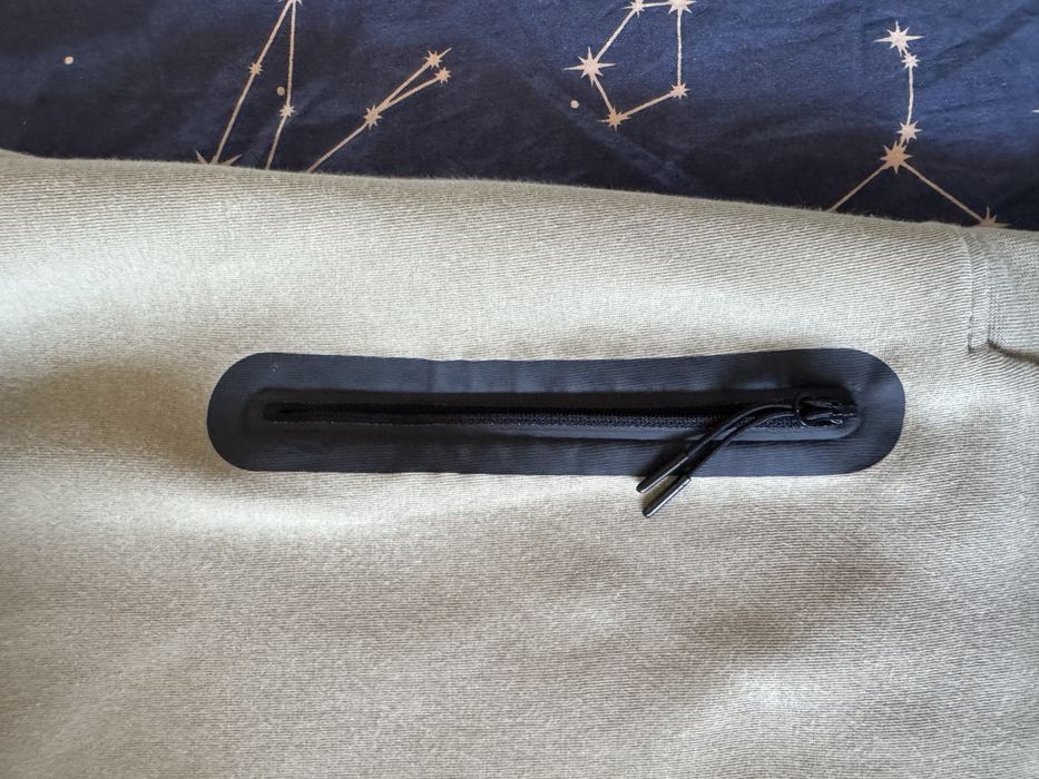 trening nike marimea M  pantaloni si geaca