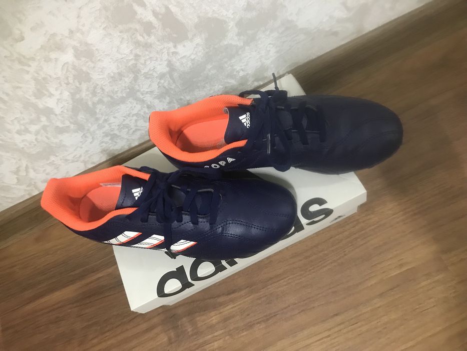 Продам Бутсы Adidas Copa
