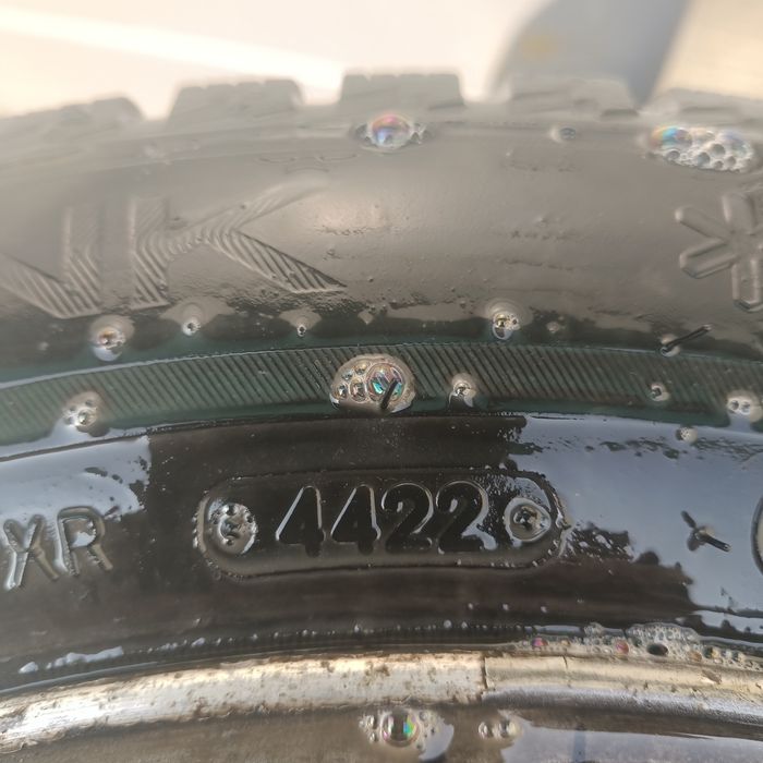 Продам шины Б/У хорошом состояние