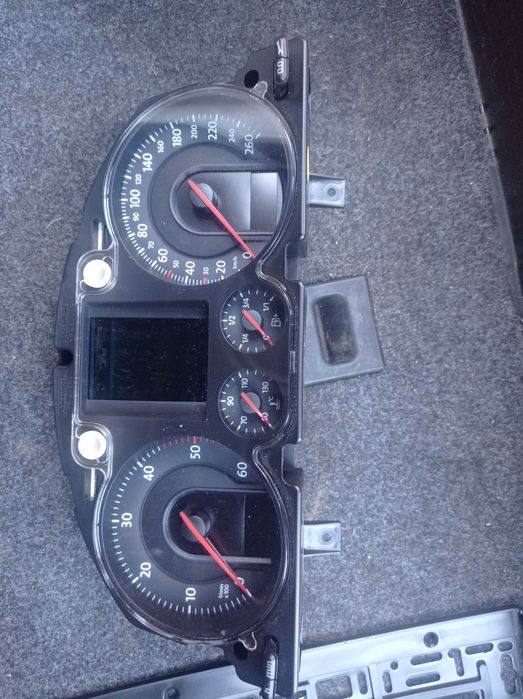 Ceasuri  passat B6 2005