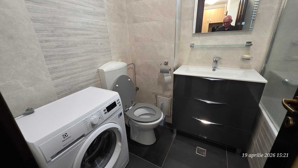 Inchiriere garsonieră Exigent Plaza Residence bl C3 41 mp  lângă Plaza Mall