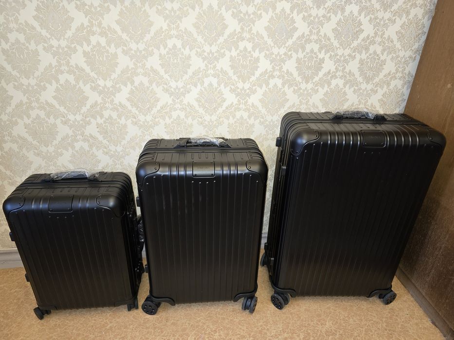 Чемоданы из алюминия RIMOWA