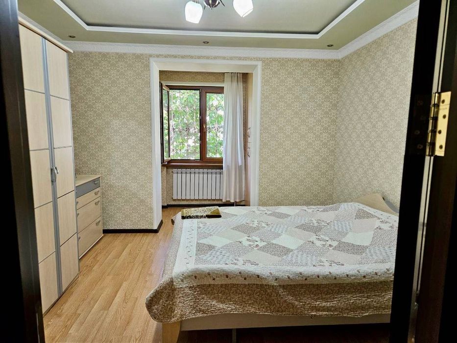 Продается 4 комнатная квартира ремонт ЦУМ, Ц-7, кафе Дустлар