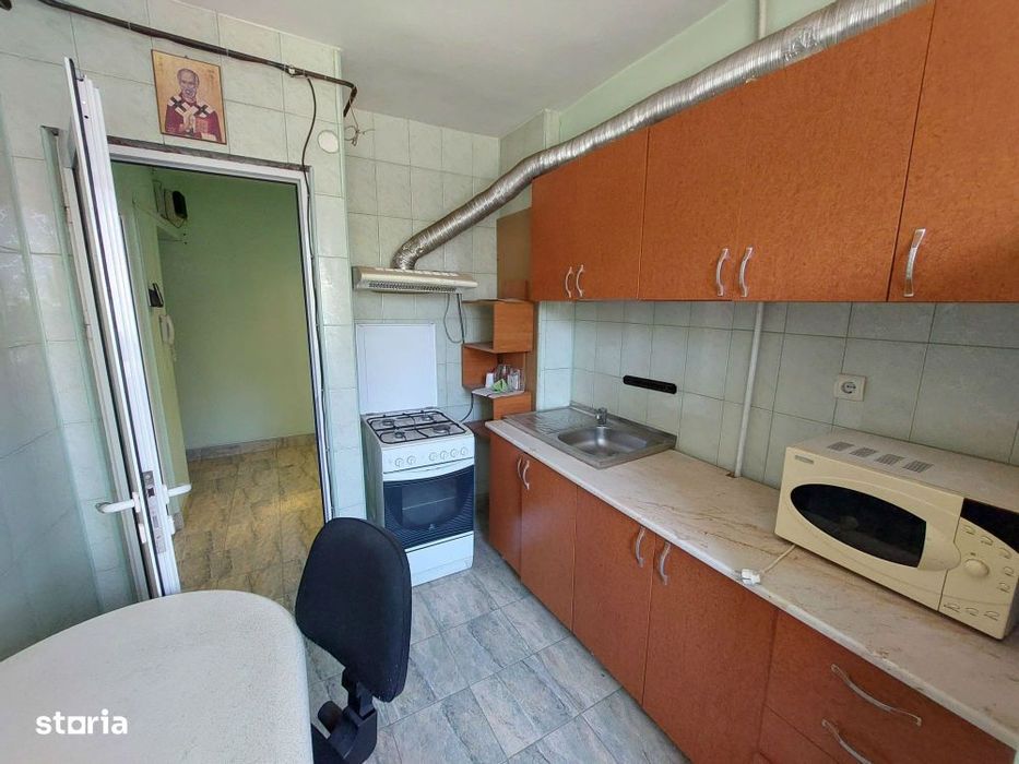Bd. Independetei, Apartament cu 3 camere - 55 mp - etaj 3/4, Braila