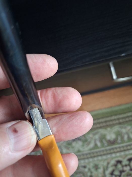 Щипцы для завивки волос