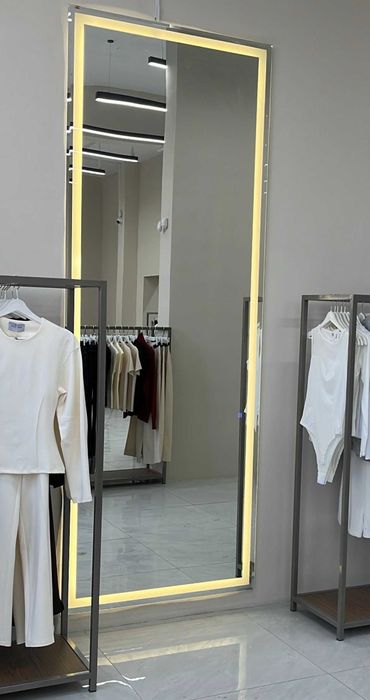 Зеркало с подсветкой