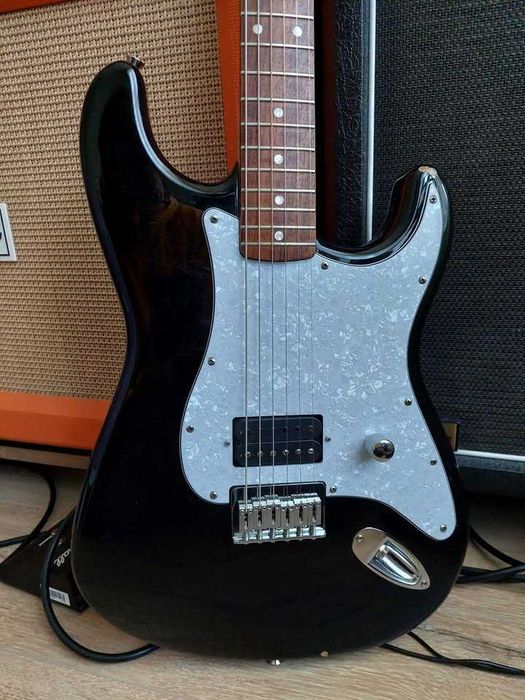 2002 Squier Tom Delonge Strat