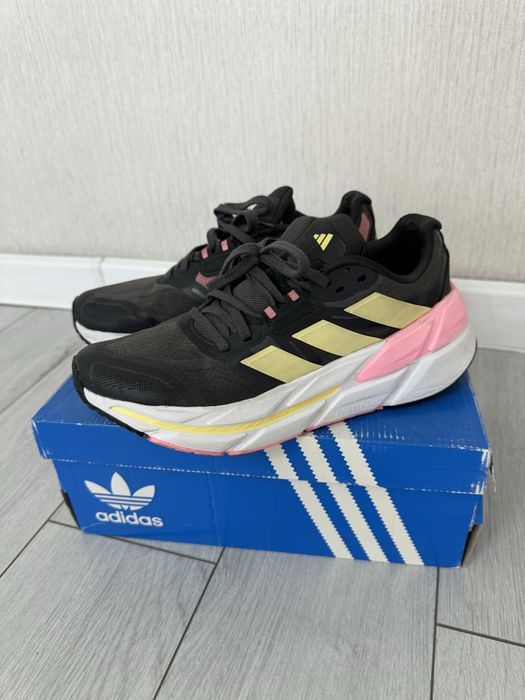 Adidas кроссовки