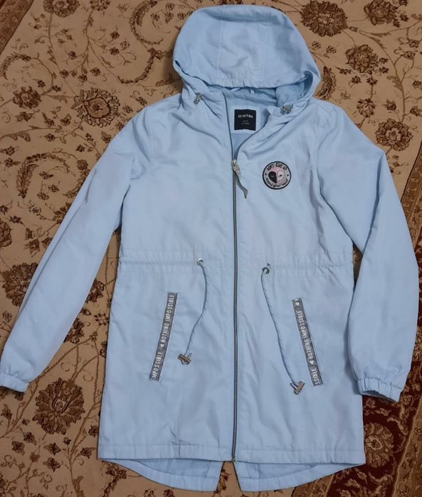 Продам курточку..