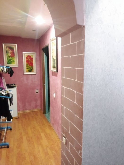 Продам половину коттеджа.