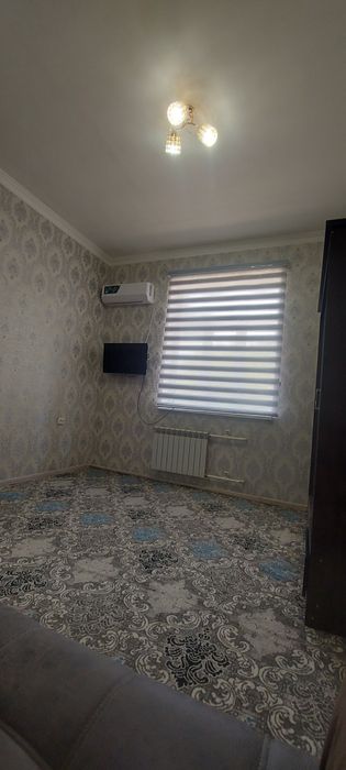 Шахар марказида жойлашган 1 хоналик квартира ижарага берилади.