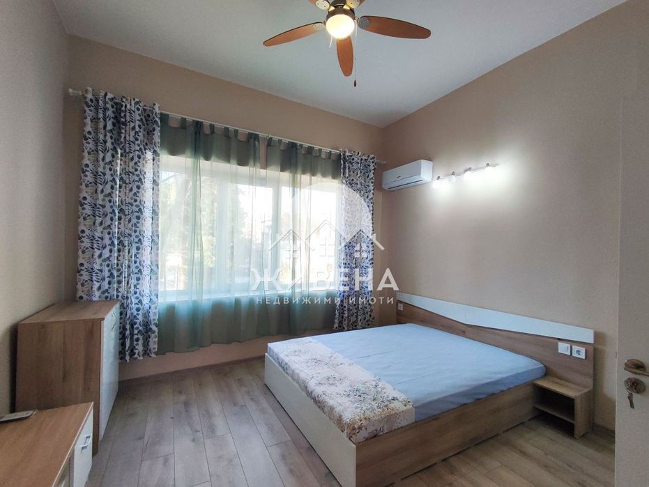 4-стаен апартамент под наем в Идеален център