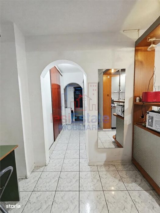 Apartament cu 3 camere in Podu de Fier - Tudor Vladimirescu